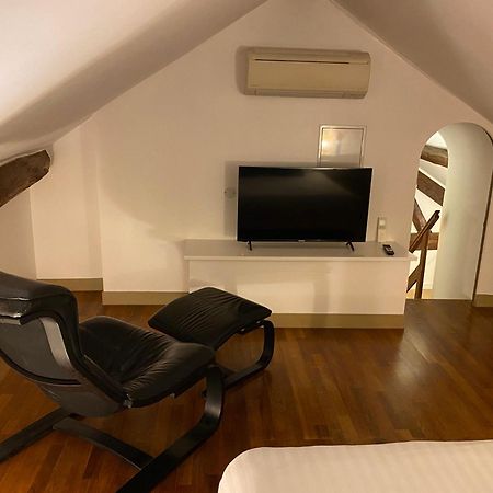 Ferienwohnung Living'Melun, La Campagne A Melun ! Exterior foto