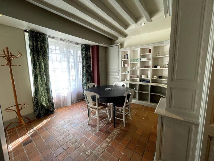 Ferienwohnung Living'Melun, La Campagne A Melun ! Exterior foto