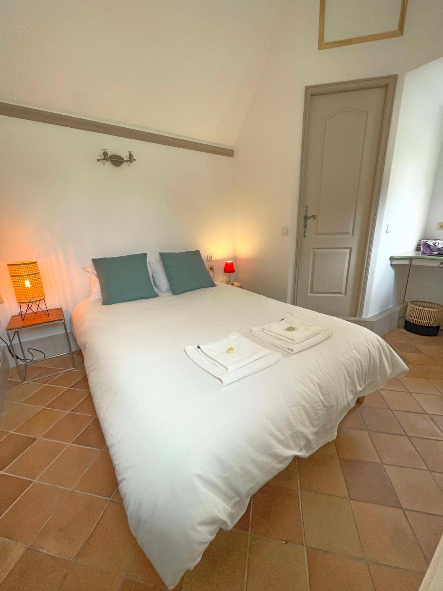 Ferienwohnung Living'Melun, La Campagne A Melun ! Exterior foto